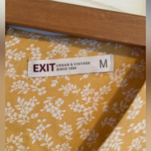 EXIT Sundress Yellow Mini  Summer Dress Size Medium - Picture 2 of 5